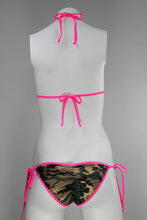 Load image into Gallery viewer, Call of Duty - Hot Pink
