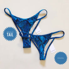Load image into Gallery viewer, Royal Blue Snakeskin String Bottom