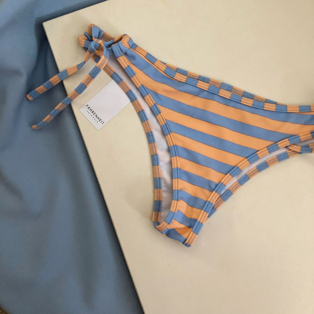 Double Strings Periwinkle Stripes Bottom